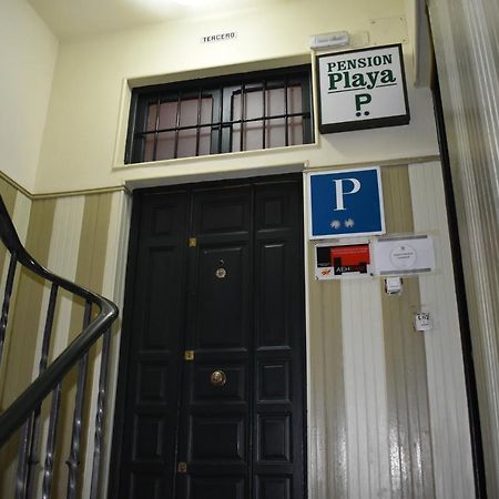 Hostal Playa 2 Madrid Esterno foto