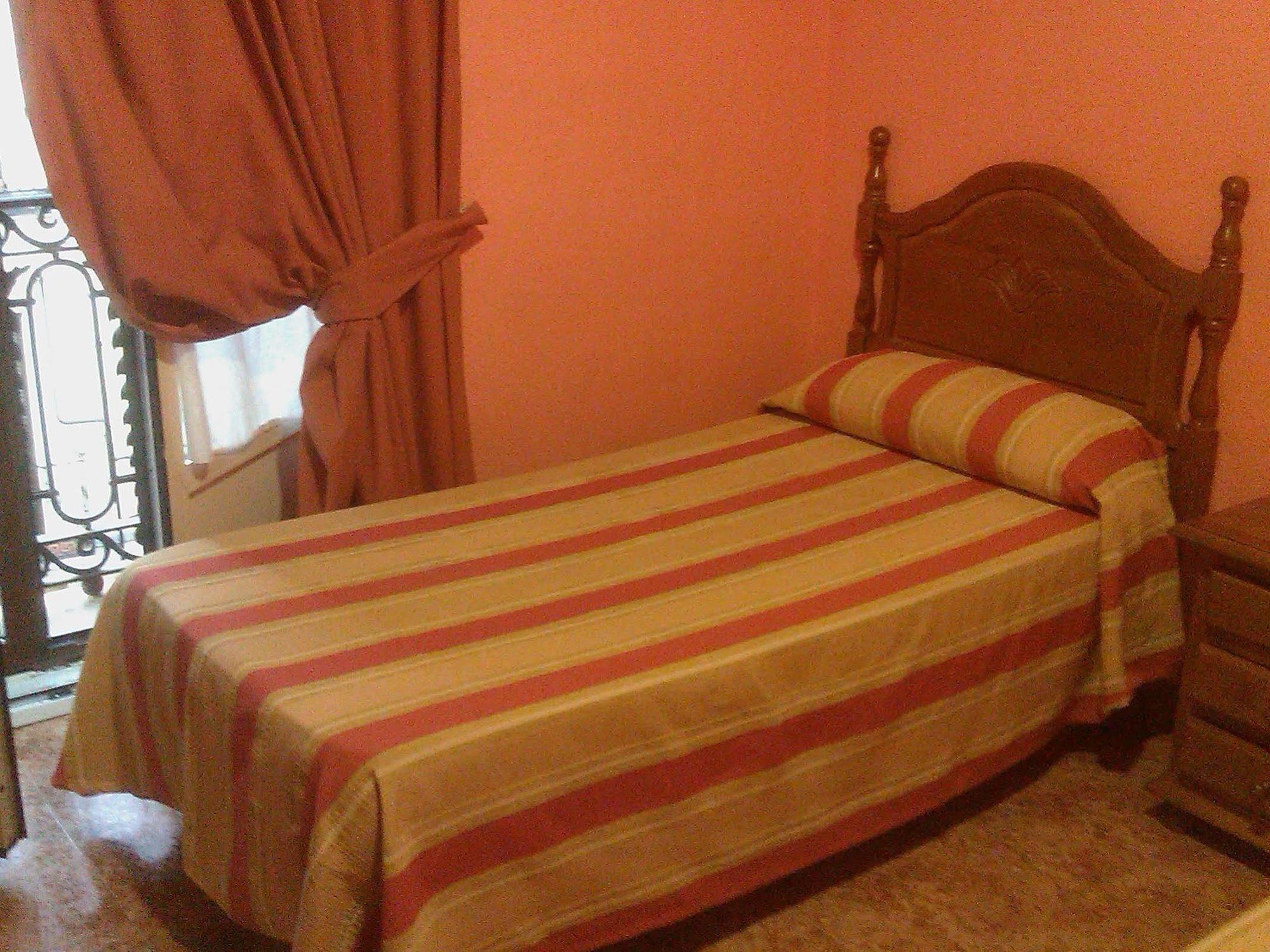 Hostal Playa 2 Madrid Esterno foto